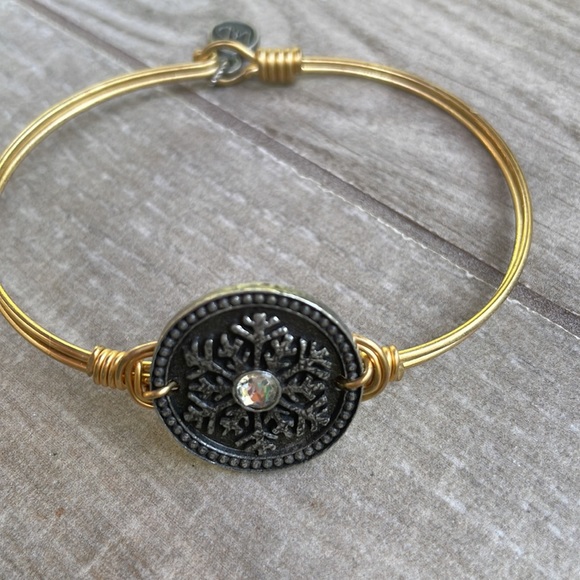 Set of 3 Luca + Danni bracelets. - Picture 4 of 4